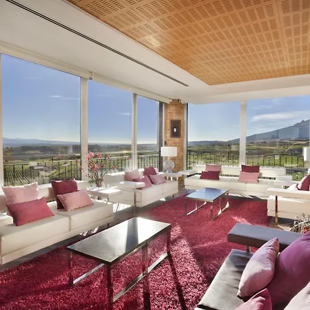 Eguren Ugarte Hotel *