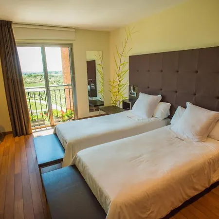 Eguren Ugarte Hotel *