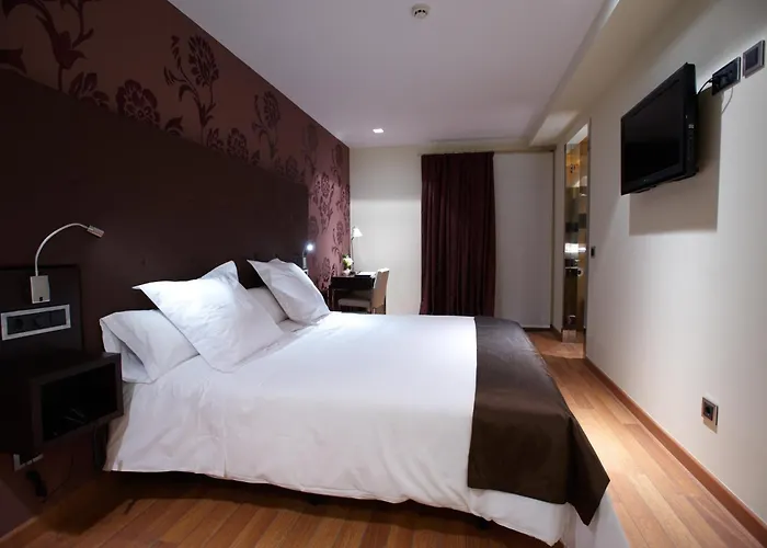 Eguren Ugarte Hotell