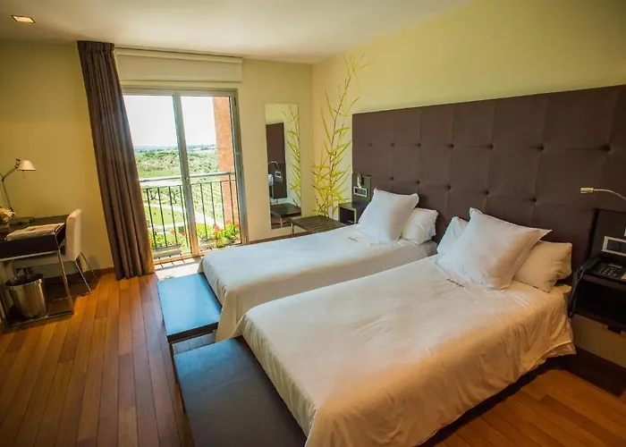 Eguren Ugarte Hotel *